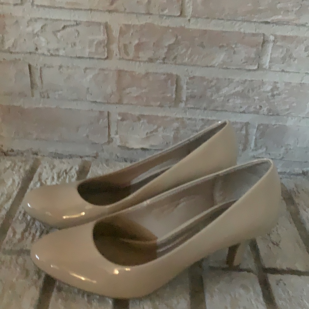LifeStride Parigi Pump Soft System-Women Taupe